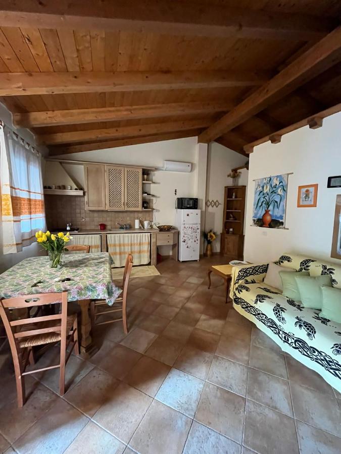 Villa Casa Nel Borgo Di San Pantaleo Exterior foto