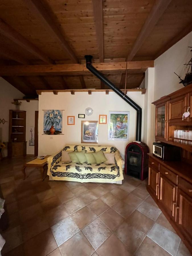 Villa Casa Nel Borgo Di San Pantaleo Exterior foto